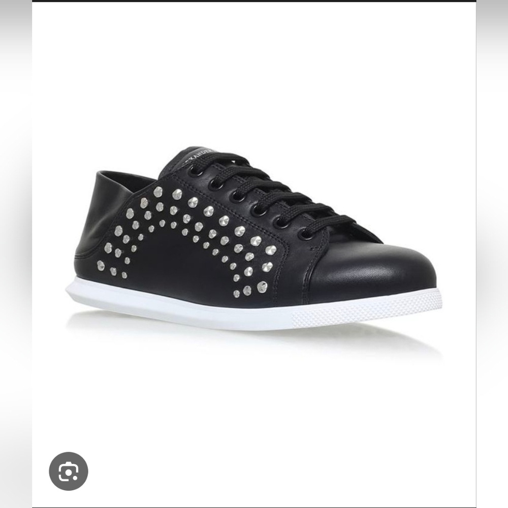 ALEXANDER MCQUEEN Made in Italy Black Leather Studded Spft Heel Sneakers 40 10
